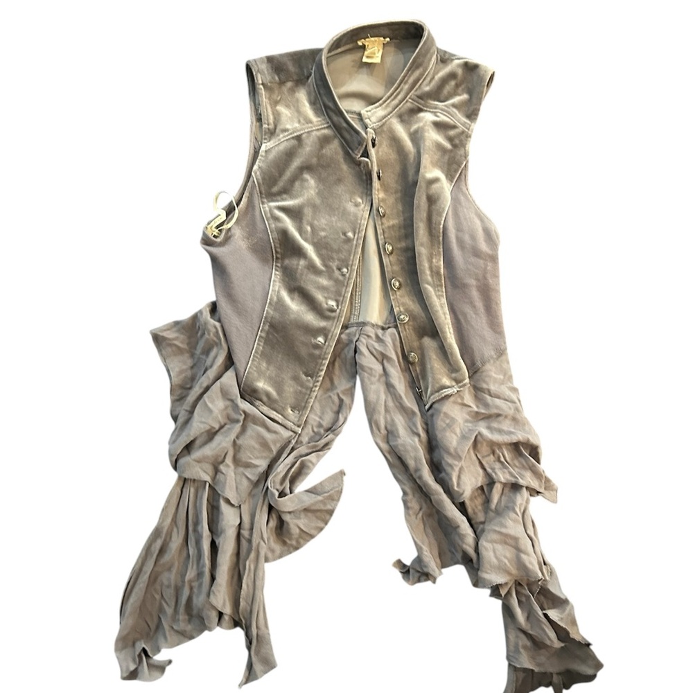 Gimmicks velvet vest with ruffle bottom